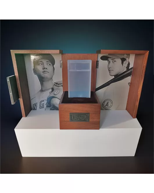 Fanatics Collectibles Wooden Baseball Card Holder