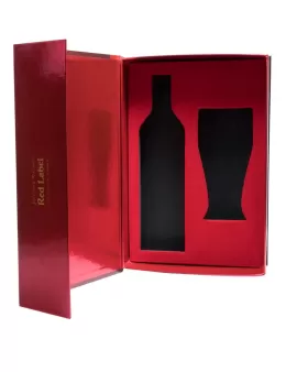 Johnnie Walker Red Label Luxury Presentation Drinks Packaging