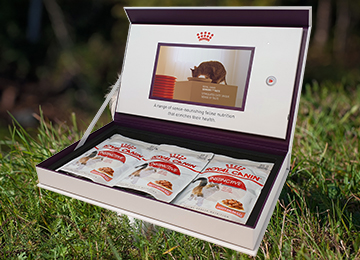 Royal Canin Video Box